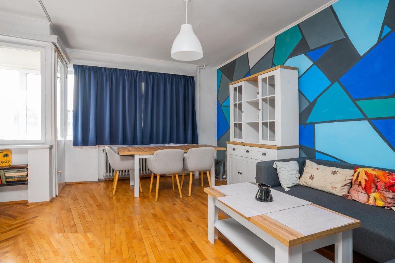 The Blue Art Spot In Prime Center By Flat Mаnager Sofia